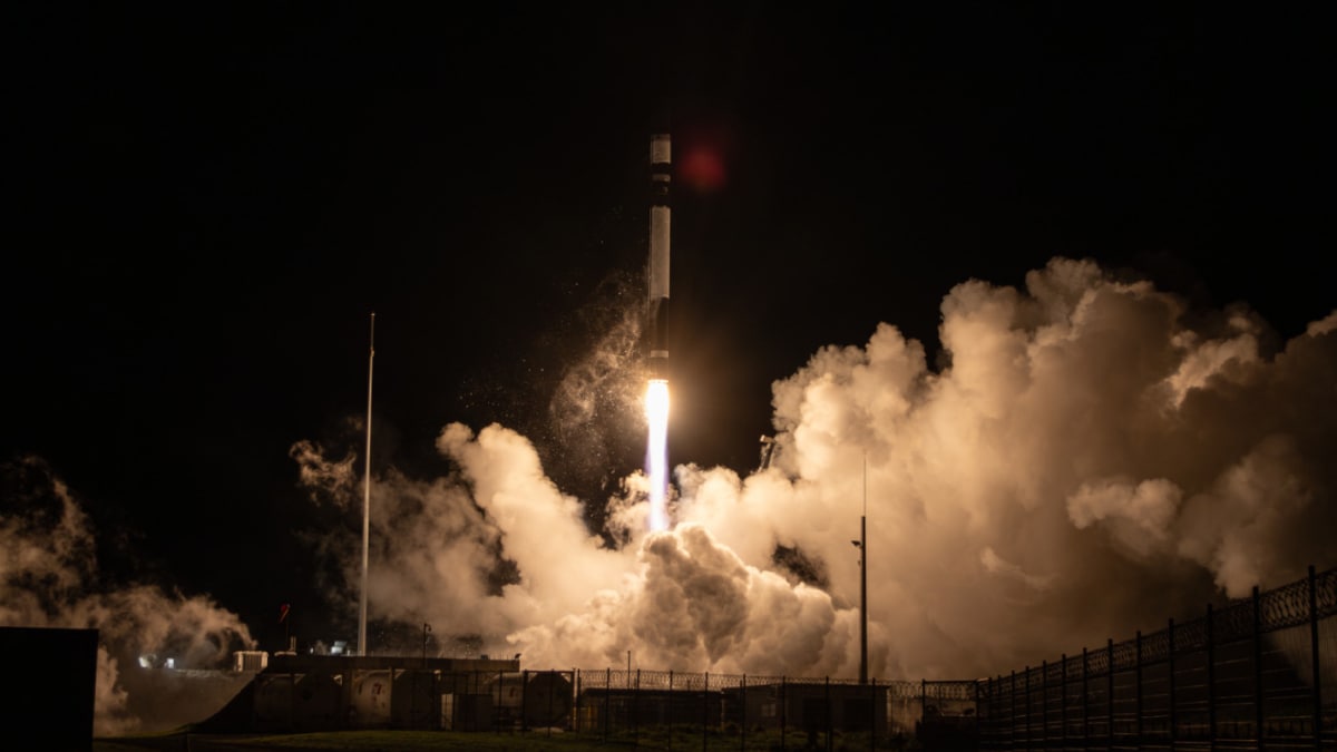 Rocket Lab Delays Launch of Synspective’s Earth-Imaging Satellite