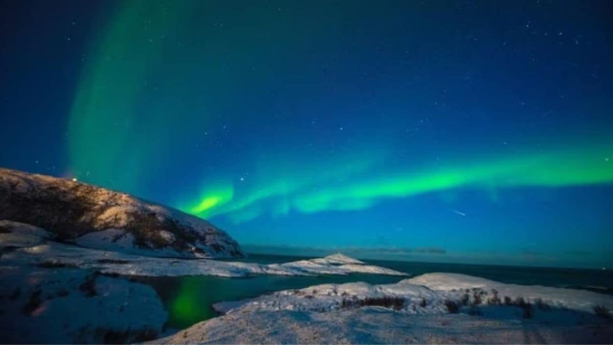 Solar Storm Sparks Northern Lights Across Western Hemisphere on New Year’s Eve