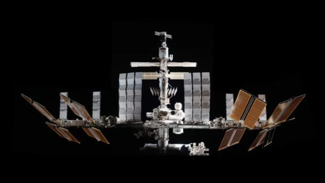 Environmental Impact of ISS Deorbit in 2031 Raises Concerns on Oceans and Atmosphere