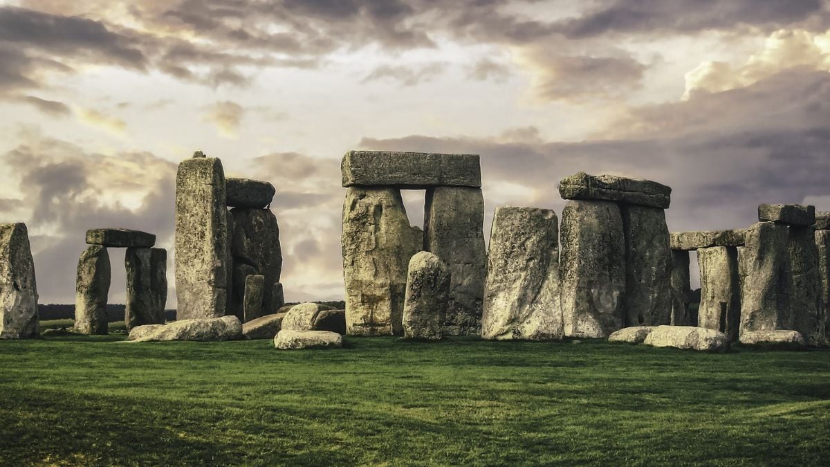Top 7 Ancient Megaliths Around the World That Rival Stonehenge in Age and Size