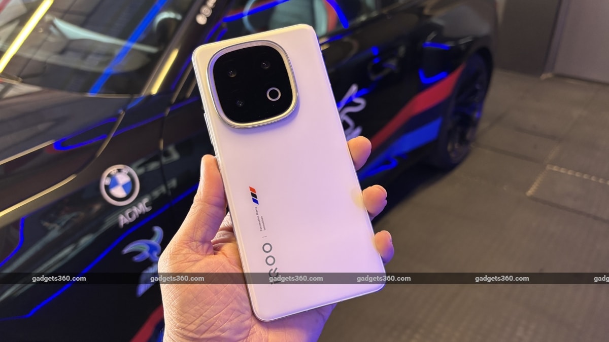 iQOO 14 Series, Neo 11 Battery Details Leak; iQOO 14 Pro Reportedly in Development