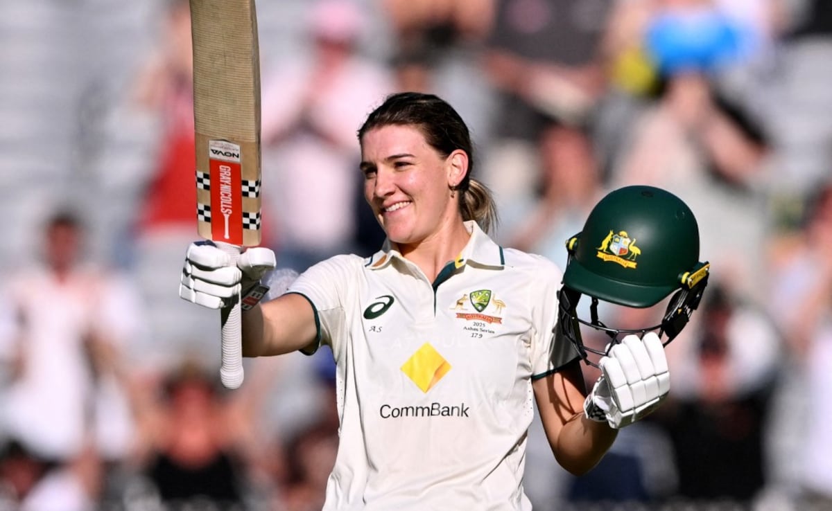 Annabel Sutherland Scripts History With Ton As Australia Dominate England