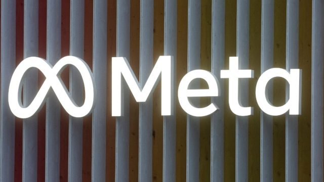 Meta’s Reality Labs Unit Posts  Billion in Losses in Q4 2024