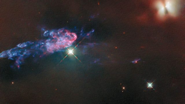 Hubble Telescope Captures Stunning View of Orion Nebula’s Protostars