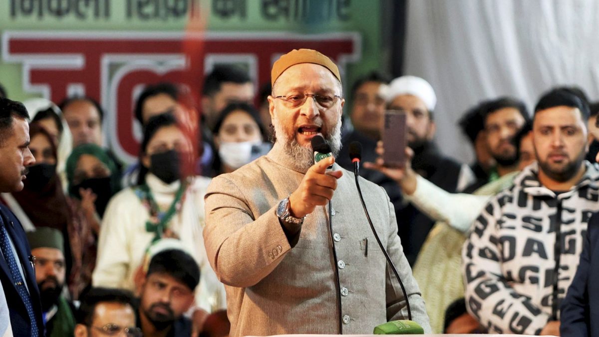 Owaisi Leads Oppn Charge In Rejecting Waqf Bill, BJP MPs To Propose Amendments In JPC Meet Today