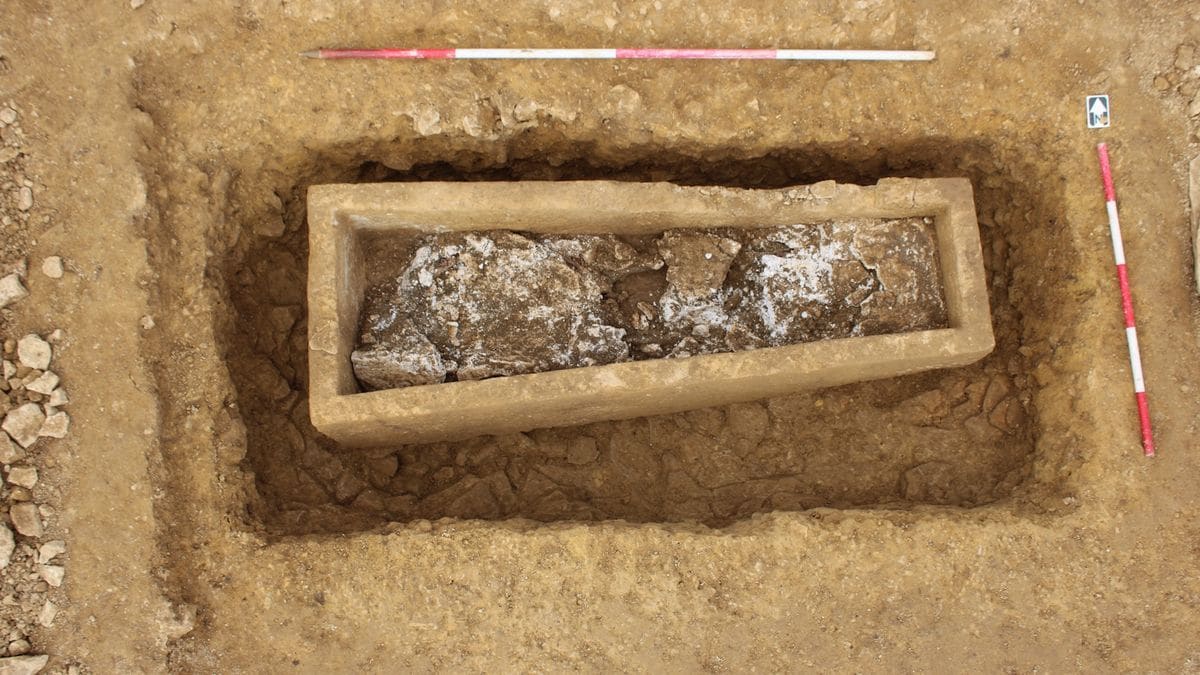 Roman-Era Cemetery in Cambridgeshire Reveals Rare Gypsum Burial and Artefacts