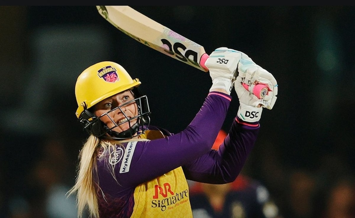 Sophie Ecclestone Shines As UP Warriorz Beat RCB In WPL’s First-Ever Super Over