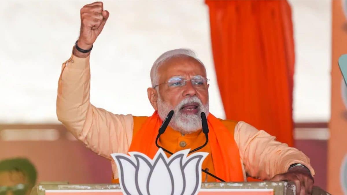 PM Modi Reacts To Lalu’s Kumbh Remark With ‘Jungleraj’ Jibe, Says ‘They Hate Our Faith’