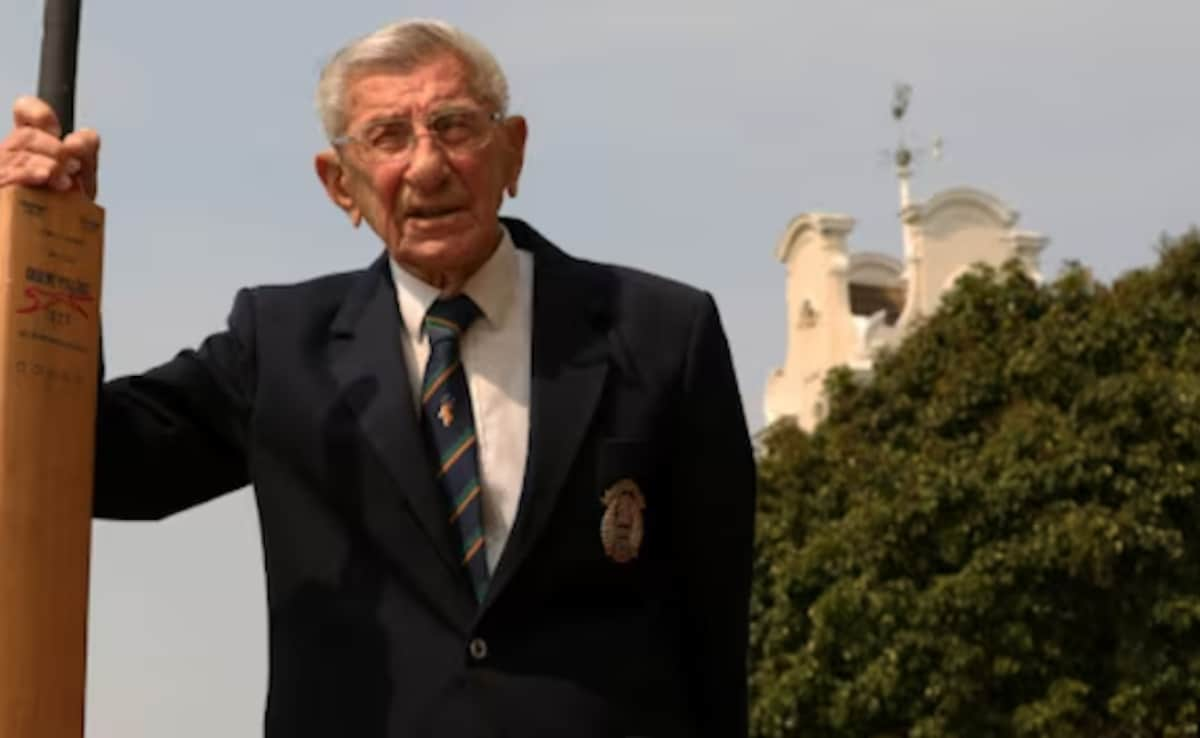 Oldest Test Cricketer Ron Draper Dies In South Africa Aged 98