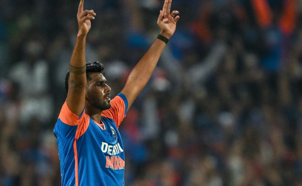 ‘Give Debut To Harshit Rana’: Ex-India Star’s Advice Amid Jasprit Bumrah Injury Concern