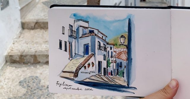 Some Travelers Capture Their Vacation Memories With Sketching
