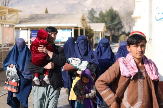 WHO EMRO | Eighty percent of WHO-supported facilities in Afghanistan risk shutdown by June | News