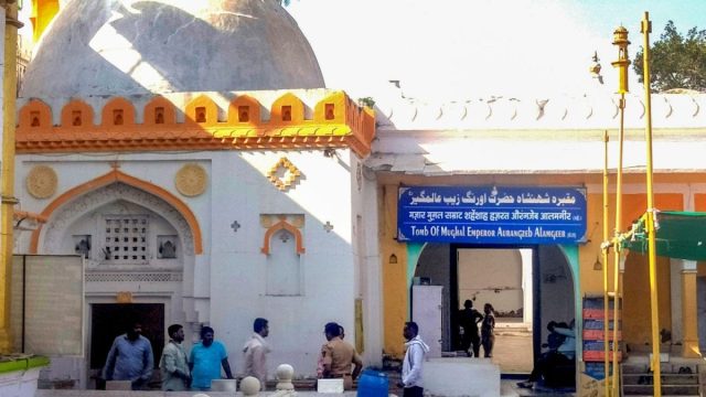Maharashtra Minister Announces To Rename Khuldabad To Ratnapur Amid Aurangzeb Tomb Row