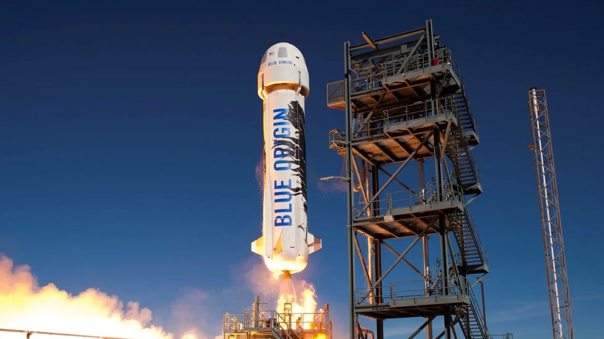 All-Female Spaceflight with Katy Perry and Others Came to Earth Successfully