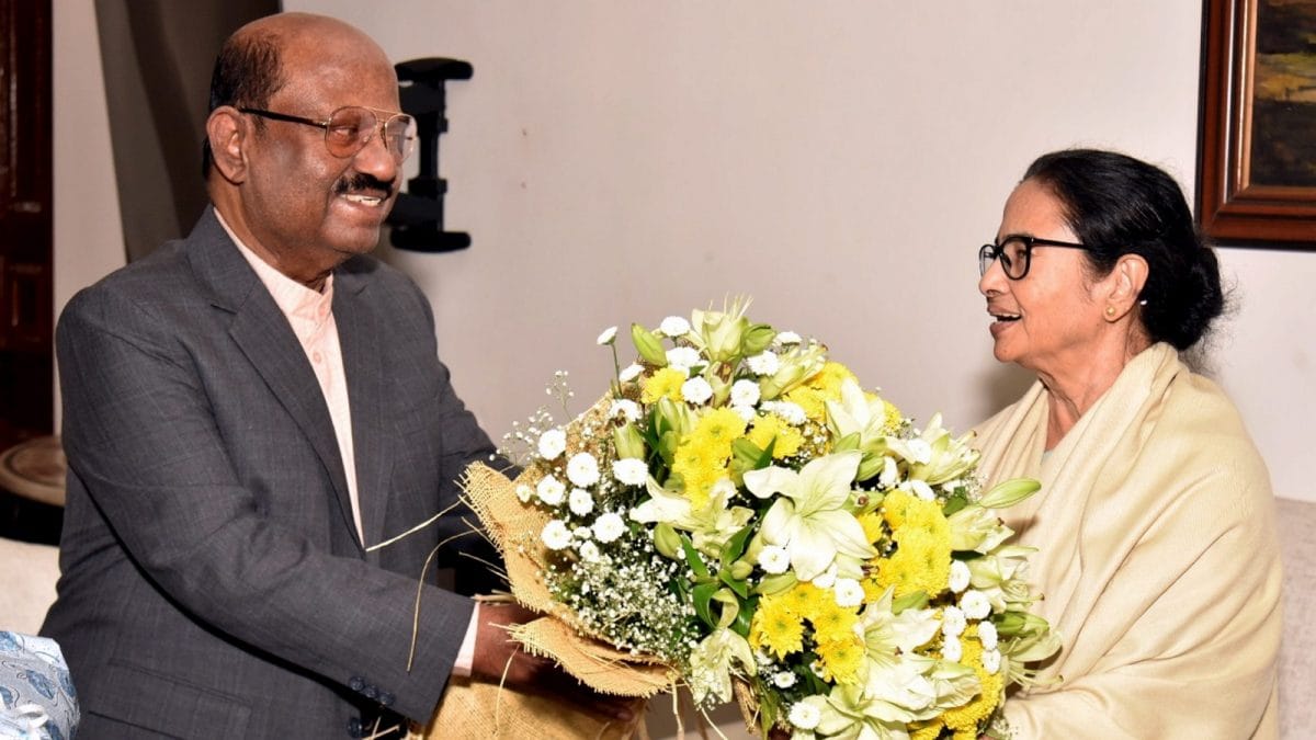West Bengal Governor CV Ananda Bose Hospitalised With Chest Ailment, CM Mamata Banerjee Visits Him