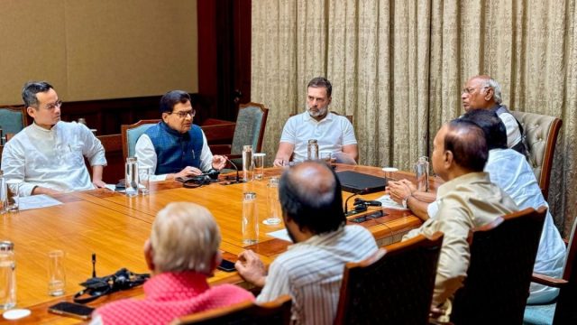 Dilemma, Poll Priorities & ‘Samanvay’: How INDIA Bloc Is Navigating Choppy Waqf Waters