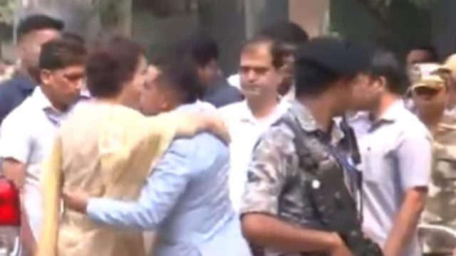 ‘Not Afraid’: Wife Priyanka By His Side, Robert Vadra Reaches ED Office For Land Case Questioning