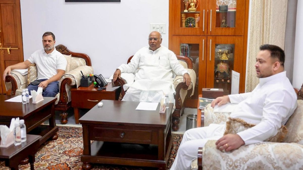 Fixed Timeline, Seat Division & More: What Congress, RJD Discussed At Key Meet Ahead Of Bihar Polls