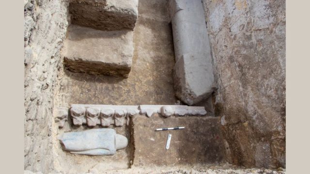 Archaeologists Discover 4,400-Year-Old Tomb of Egyptian Prince in Saqqara