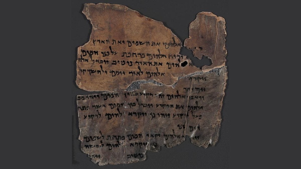 Ancient Scrolls Found in Qumran Caves Unlock Secrets of Jewish History and Biblical Texts