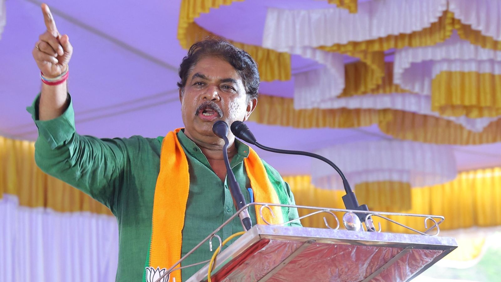 ‘What’s Happening?’: Karnataka Oppn Leader Slams Siddaramaiah Govt Over Cops’ Suspension